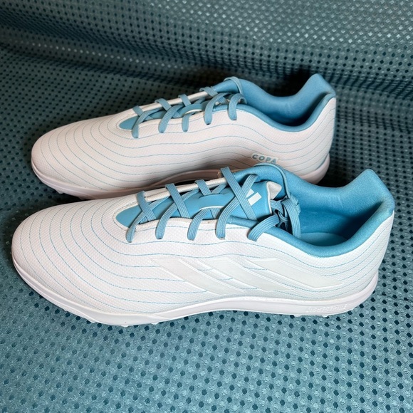 ***NWT*** Brand New in the Box Adidas Copa Pure. 3 Indoor/Turf Soccer Cleats - Picture 2 of 13